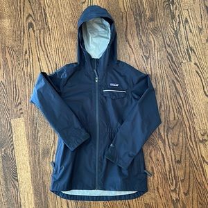 Patagonia Dark Blue girls size 10 windbreaker
